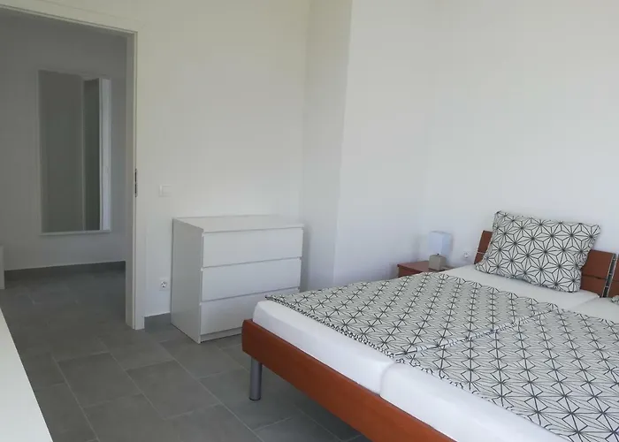 Adagio Guest house 3*